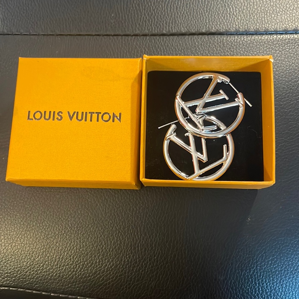 Louise lv silver tone hoop earrings 4”
